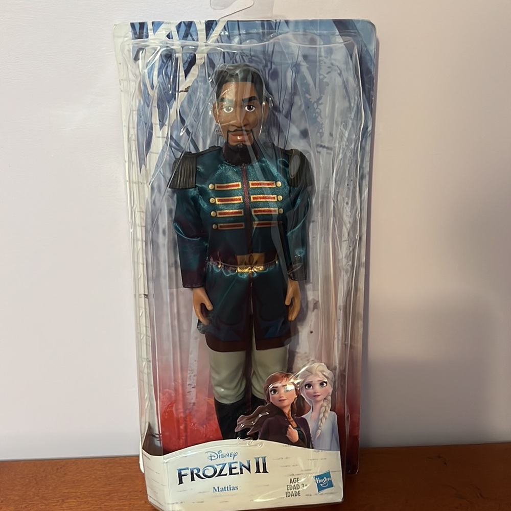 Disney Frozen II Mattias. New - Picture 2 of 3